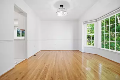 124 Englefield Drive, Gaithersburg, MD 20878 - Photo 6