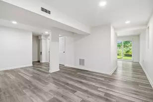124 Englefield Dr, Gaithersburg, MD 20878 - Photo 30