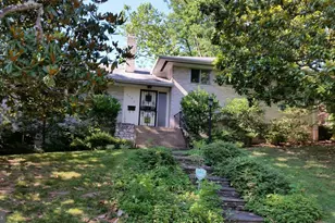 5909 Lenox Rd, Bethesda, MD 20817 - Photo 2