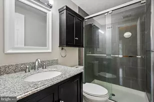 639 Coral Reef Dr, Gaithersburg, MD 20878 - Photo 20