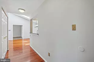 15302 Diamond Cove Terrace, Rockville, MD 20850 - Photo 18
