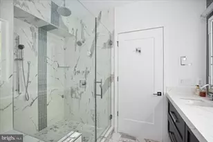 8165 River Rd, Bethesda, MD 20817 - Photo 26