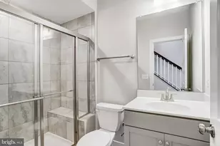 108 Salinger Dr, Gaithersburg, MD 20878 - Photo 12