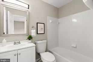 13523 Hamlet Square Ct, Germantown, MD 20874 - Photo 26