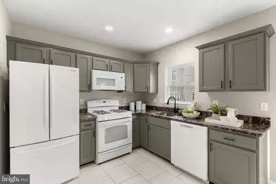 13523 Hamlet Square Court, Germantown, MD 20874 - Photo 4