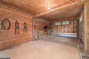 1300 Parrs Ridge Dr, Spencerville, MD 20868 - Photo 58