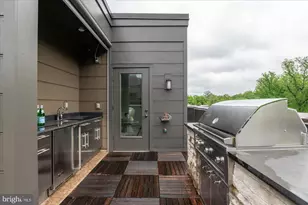 3635 Chevy Chase Lake Dr, Chevy Chase, MD 20815 - Photo 34