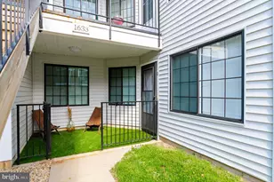 1633 Carriage House Terrace, Silver Spring, MD 20904 - Photo 4