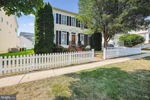 23104 Cypress Circle, Clarksburg, MD 20871 - Photo 2