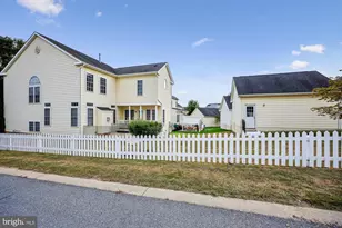 23104 Cypress Circle, Clarksburg, MD 20871 - Photo 6