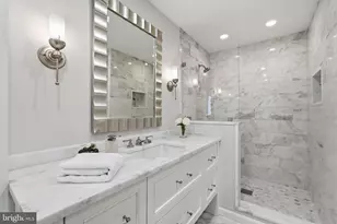 8020 River Falls Dr, Potomac, MD 20854 - Photo 18