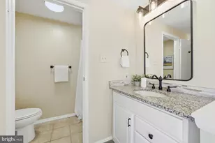7619 Nutwood Ct, Rockville, MD 20855 - Photo 16