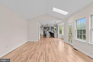 11405 Crownwood Ln, Rockville, MD 20850 - Photo 20