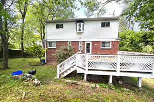 906 Dryden Ct, Silver Spring, MD 20901 - Photo 1