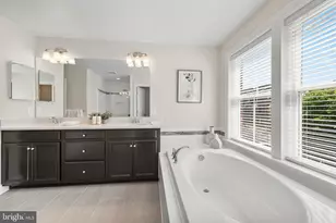 322 Crown Park Ave, Gaithersburg, MD 20878 - Photo 34
