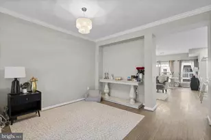 121 Copley Cir, Gaithersburg, MD 20878 - Photo 22
