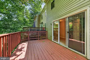 20202 Waterside Dr, Germantown, MD 20874 - Photo 32