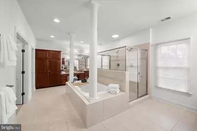 12610 Hill Creek Lane, Potomac, MD 20854 - Photo 24