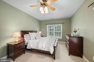 12610 Hill Creek Ln, Potomac, MD 20854 - Photo 28
