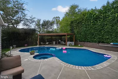 14608 Falling Leaf, Darnestown, MD 20878 - Photo 6