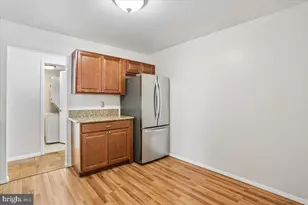 5809 Edson Ln, Rockville, MD 20852 - Photo 16