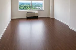 9701 Fields Rd, Gaithersburg, MD 20878 - Photo 6