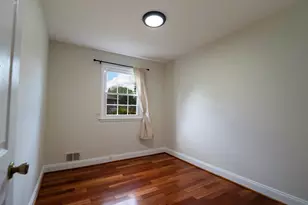 15204 Aylesbury St, Silver Spring, MD 20905 - Photo 12