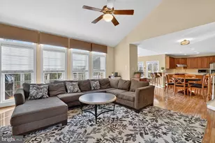401 Hilton Head Ct, Ashton, MD 20861 - Photo 30