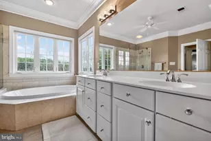 401 Hilton Head Ct, Ashton, MD 20861 - Photo 38