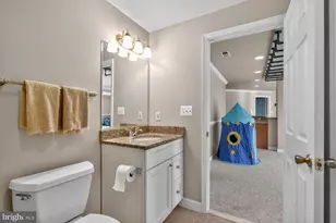 401 Hilton Head Ct, Ashton, MD 20861 - Photo 62
