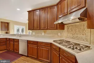 401 Hilton Head Ct, Ashton, MD 20861 - Photo 20