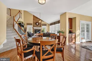 401 Hilton Head Ct, Ashton, MD 20861 - Photo 26