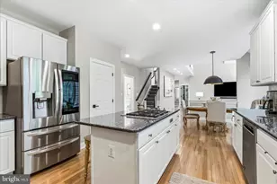 10107 Daphney House Way, Rockville, MD 20850 - Photo 28