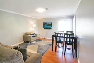 38 Steven Ct, Gaithersburg, MD 20877 - Photo 2
