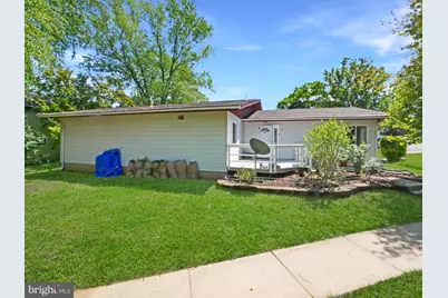 38 Steven Court #212, Gaithersburg, MD 20877 - Photo 2