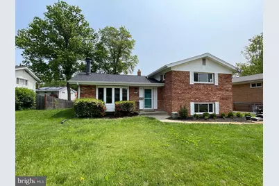 9913 Pomona Drive, Bethesda, MD 20817 - Photo 2
