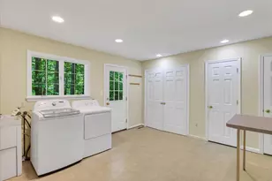 9204 Falls Bridge Ln, Rockville, MD 20854 - Photo 38