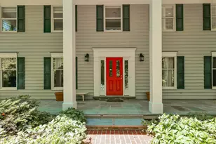 9204 Falls Bridge Ln, Rockville, MD 20854 - Photo 2