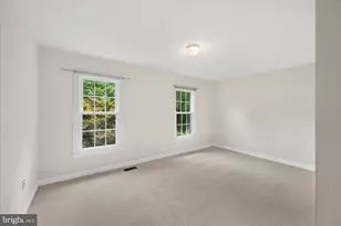 7016 Fawn Trail Ct, Bethesda, MD 20817 - Photo 24