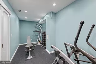 8308 River Falls Dr, Potomac, MD 20854 - Photo 34