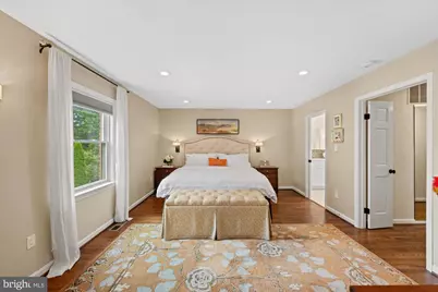8308 River Falls Drive, Potomac, MD 20854 - Photo 18
