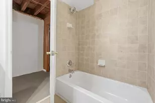 2213 Aventurine Way, Silver Spring, MD 20904 - Photo 36