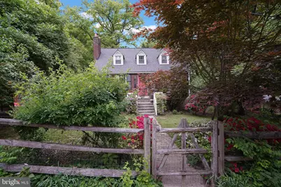 7438 Baltimore Avenue, Takoma Park, MD 20912 - Photo 2