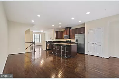 11675 Emerald Green Drive, Clarksburg, MD 20871 - Photo 4