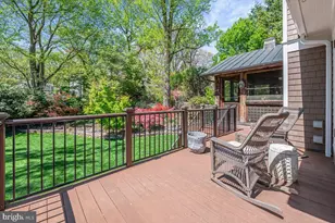 6614 81st St, Cabin John, MD 20818 - Photo 52