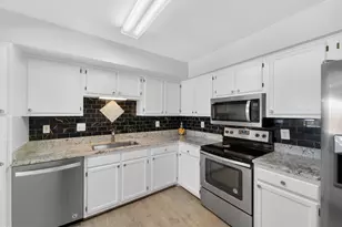 14913 Habersham Cir, Silver Spring, MD 20906 - Photo 4