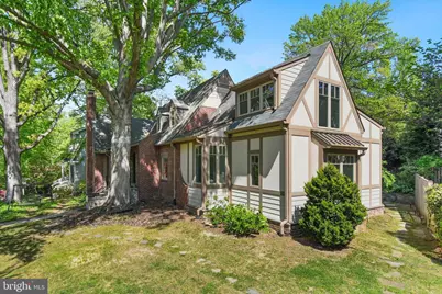 7605 Maple Avenue, Chevy Chase, MD 20815 - Photo 2