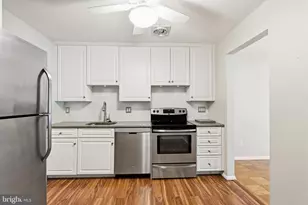5817 Edson Ln, Rockville, MD 20852 - Photo 8