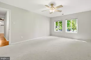 5817 Edson Ln, Rockville, MD 20852 - Photo 14