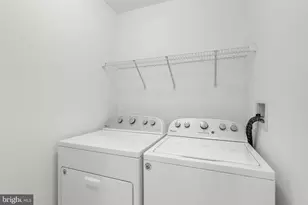 10 Rockingham Ct, Germantown, MD 20874 - Photo 36
